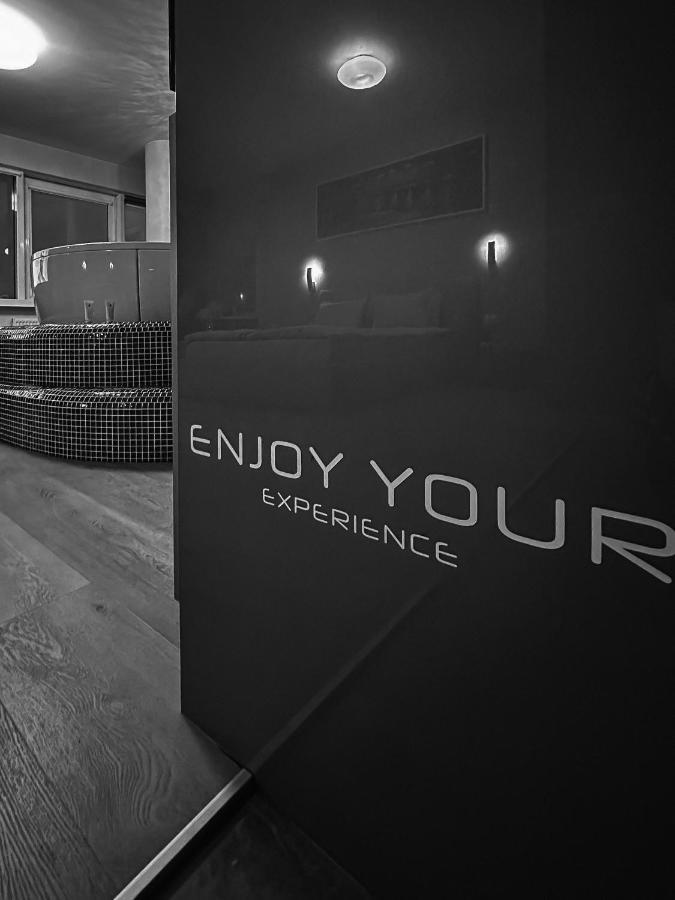 Sky Flat Jacuzzi 27 Floor Apartment Klaipėda Exterior foto
